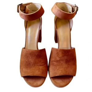 Stuart Weitzman Brown Suede Sandal with 3 inch Chunky Heel, Ankle Strap Sz. 7